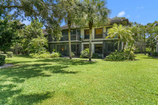 13334 Polo Club Road 228, Wellington, FL 33414