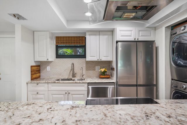 13334 Polo Club Road 228, Wellington, FL 33414
