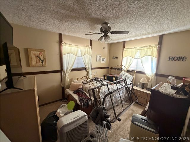 2301 W Oklahoma Place, Tulsa, OK 74127