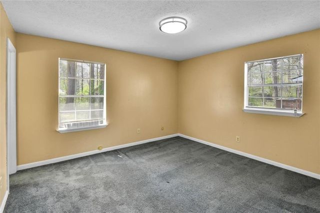 8941 Ashwood Drive, Riverdale, GA 30274