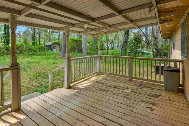 8941 Ashwood Drive, Riverdale, GA 30274