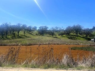 355 Pine Ridge Road, Lakeport, CA 95453