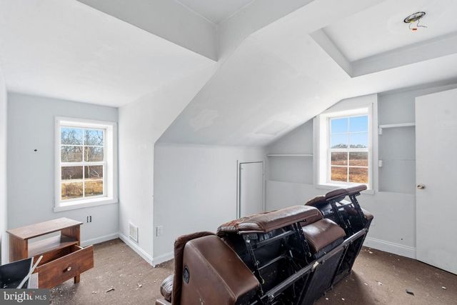 2090 BLUE BELL RD, Williamstown, NJ 08094
