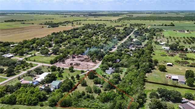 8037 Pesek Lane, Needville, TX 77461