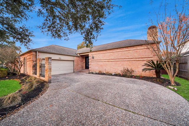 11602 Aspenway Drive, Houston, TX 77070