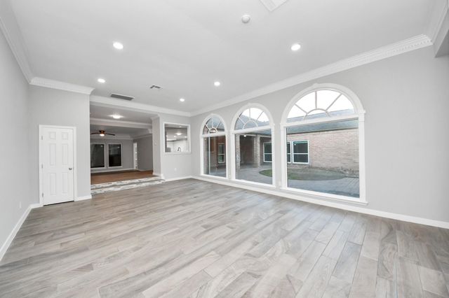 11602 Aspenway Drive, Houston, TX 77070