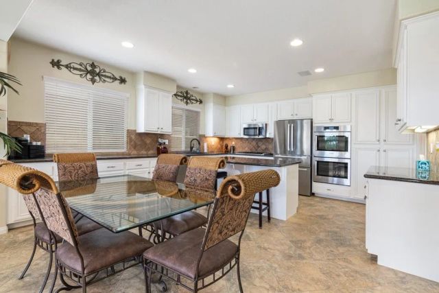 27194 Red Maple, Murrieta, CA 92562