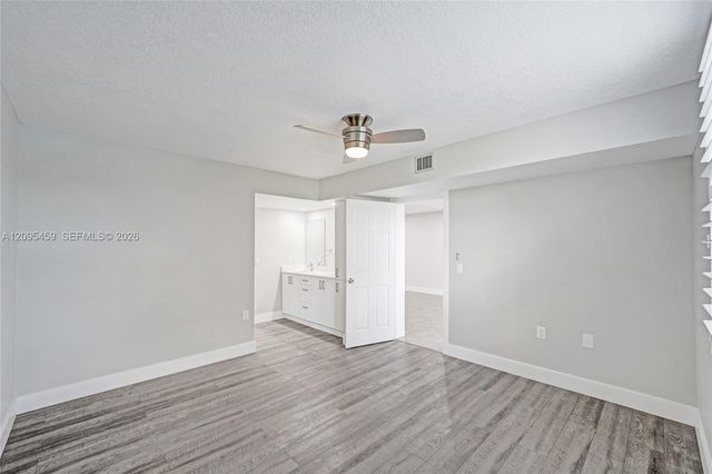 1522 Whitehall Drive 106, Davie, FL 33324