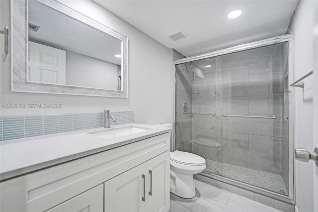 1522 Whitehall Drive 106, Davie, FL 33324