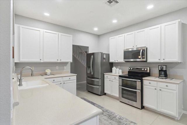 19448 ODHAM STREET, Orlando, FL 32833