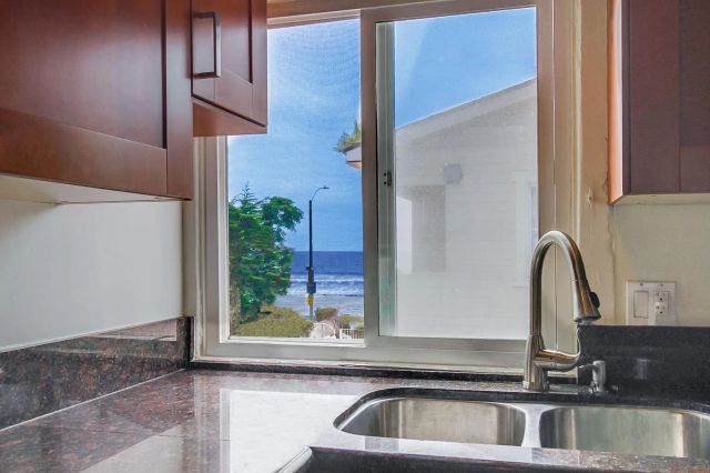 3575-77 Strand Way, San Diego, CA 92109