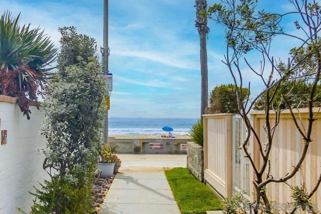 3575-77 Strand Way, San Diego, CA 92109