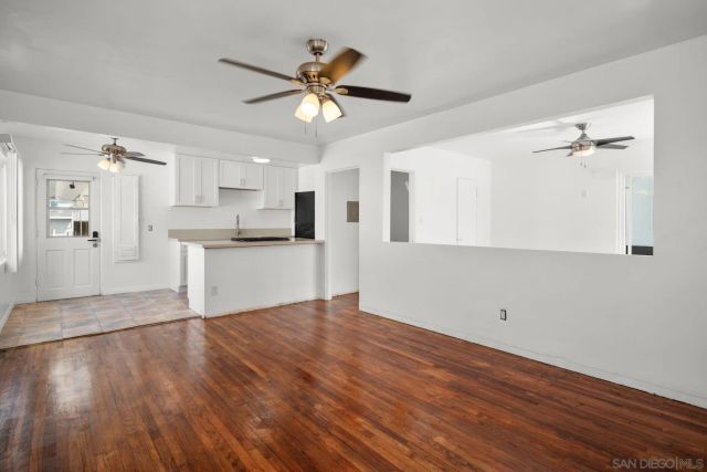 3575-77 Strand Way, San Diego, CA 92109