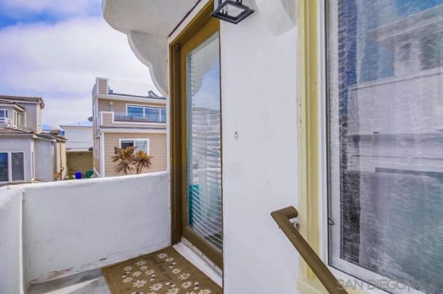 3575-77 Strand Way, San Diego, CA 92109