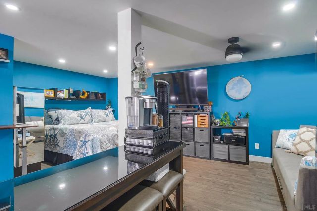 3575-77 Strand Way, San Diego, CA 92109