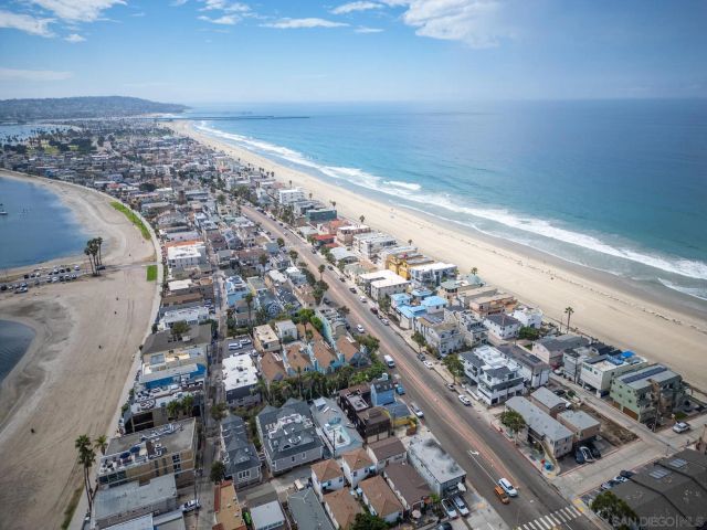 3575-77 Strand Way, San Diego, CA 92109