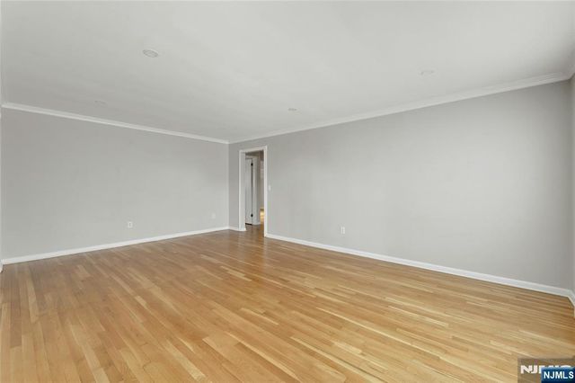 2 Carlen Court 1, Fairview, NJ 07022