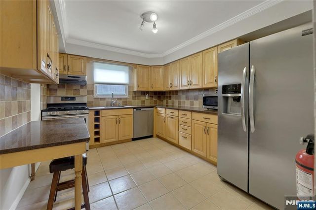 2 Carlen Court 1, Fairview, NJ 07022