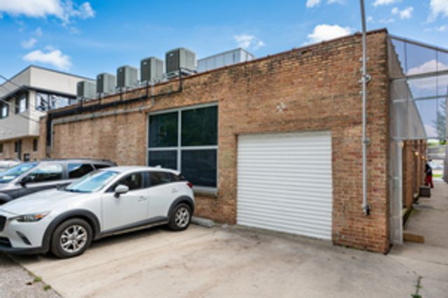 940 Pitner Avenue 3, Evanston, IL 60202