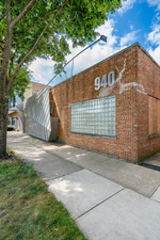 940 Pitner Avenue 3, Evanston, IL 60202