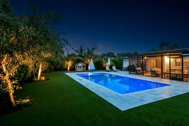 2427 COUNTRY OAKS Lane, Palm Beach Gardens, FL 33410