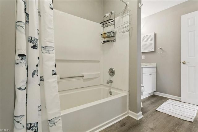 103 Marshall Way Apt F, Williamsburg, VA 23185