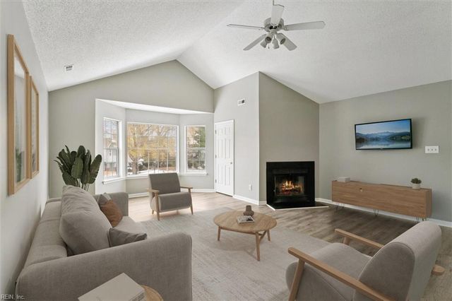 103 Marshall Way Apt F, Williamsburg, VA 23185