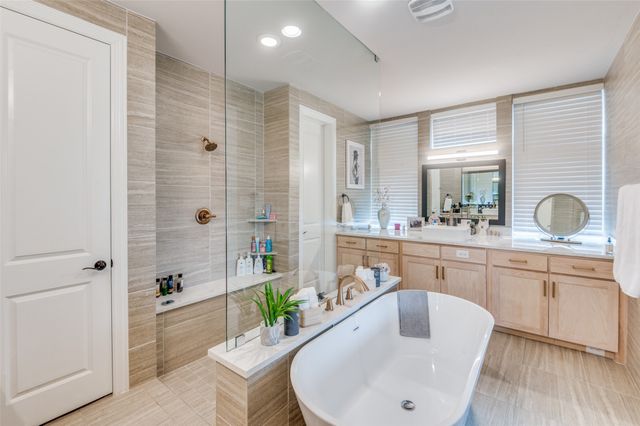 4821 Meadow Creek Drive, Mckinney, TX 75070