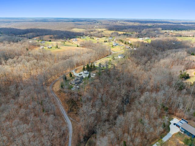 8012 Poplar Ridge Ln, Primm Springs, TN 38476