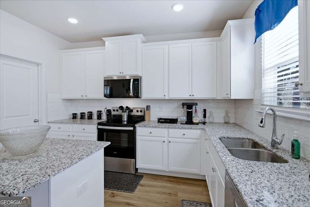 3980 Riverchess Drive SW, Atlanta, GA 30331