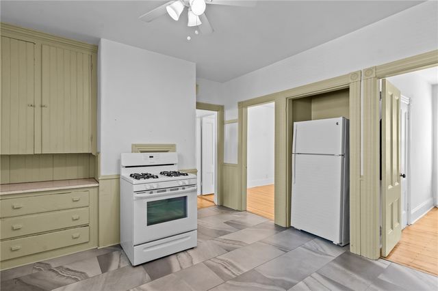 16 Ruggles Street, Providence, RI 02908