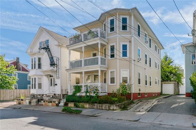 16 Ruggles Street, Providence, RI 02908