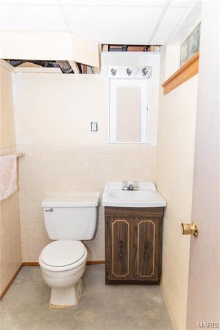 10010 Harwich Drive, Crestwood, MO 63126