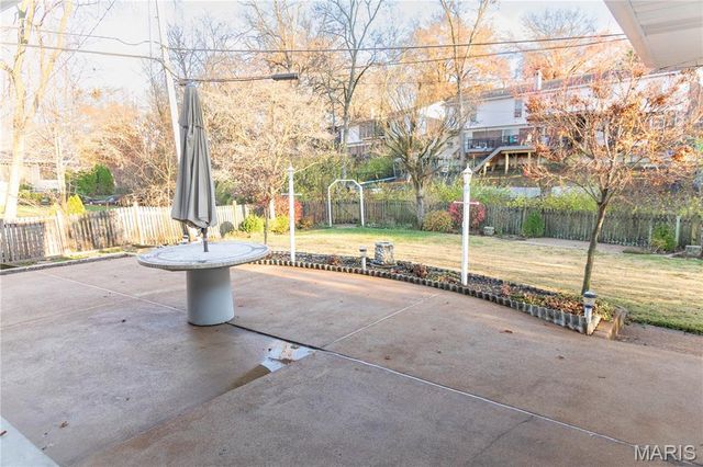 10010 Harwich Drive, Crestwood, MO 63126