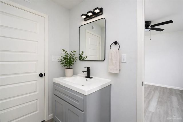 1107 Shasta Avenue 1, Mcallen, TX 78504