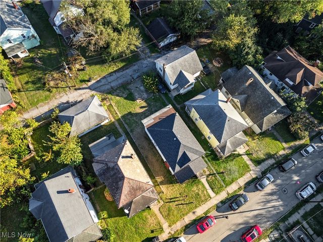 144 Wildon Avenue, Steubenville, OH 43952