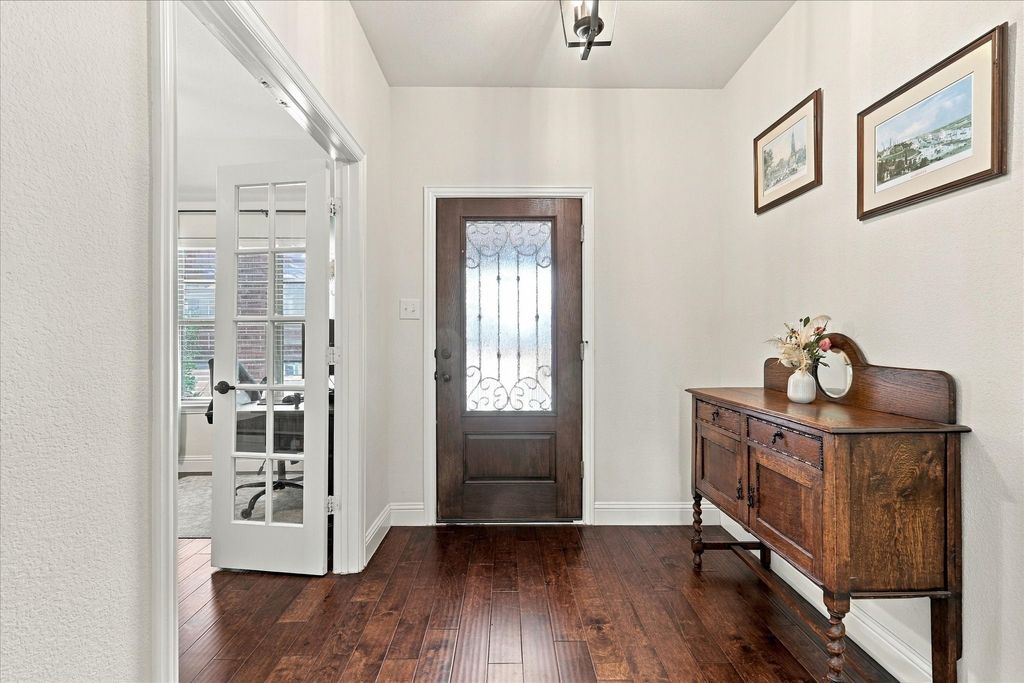 1733 Ridge Creek Lane, Aubrey, TX 76227 — photo 2