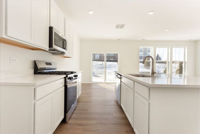 12213 Dodwell Street, Huntley, IL 60142