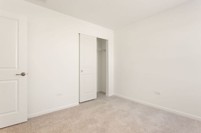 12213 Dodwell Street, Huntley, IL 60142