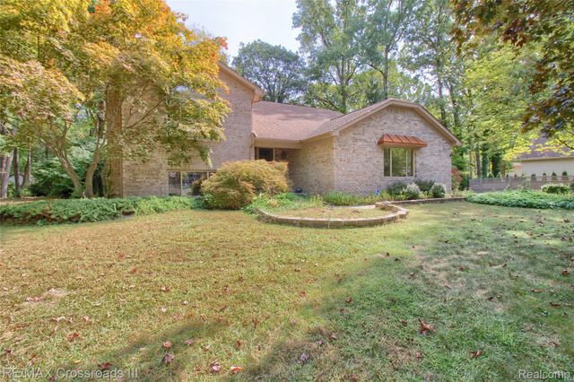 28503 Margaret Lane, Huron Charter Township, MI 48164