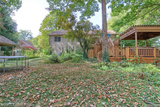 28503 Margaret Lane, Huron Charter Township, MI 48164