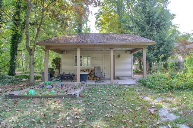 28503 Margaret Lane, Huron Charter Township, MI 48164