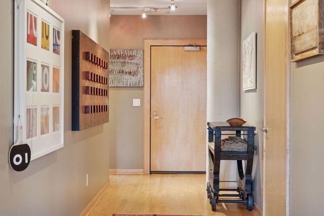 111 4th Avenue N 509, Minneapolis, MN 55401