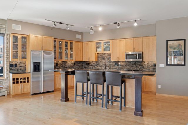 111 4th Avenue N 509, Minneapolis, MN 55401