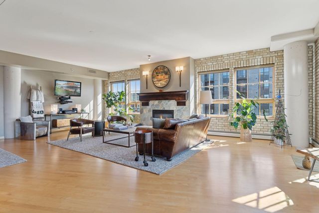 111 4th Avenue N 509, Minneapolis, MN 55401