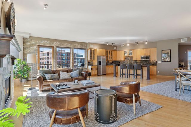 111 4th Avenue N 509, Minneapolis, MN 55401