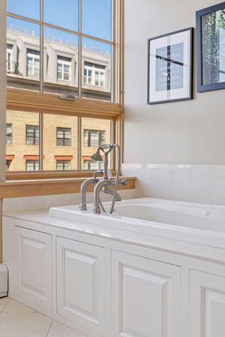 111 4th Avenue N 509, Minneapolis, MN 55401