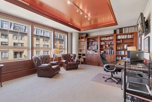 111 4th Avenue N 509, Minneapolis, MN 55401