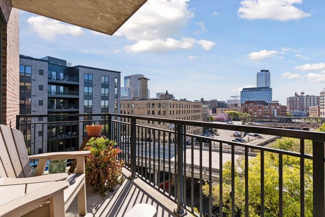 111 4th Avenue N 509, Minneapolis, MN 55401