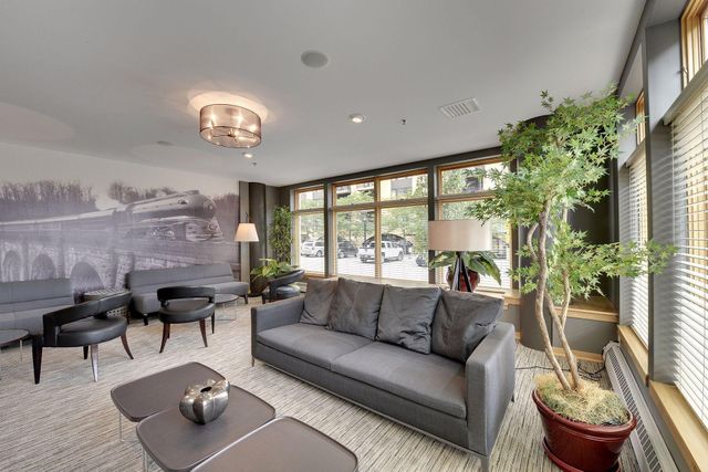 111 4th Avenue N 509, Minneapolis, MN 55401